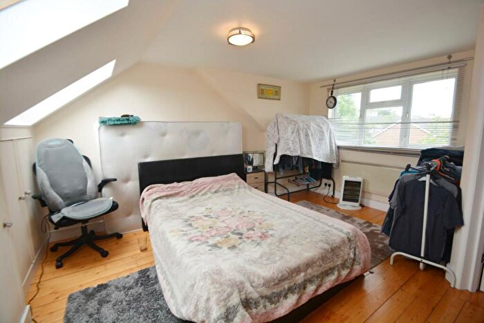 2 Bedroom Duplex For Sale In Westwood Avenue, Harrow, HA2