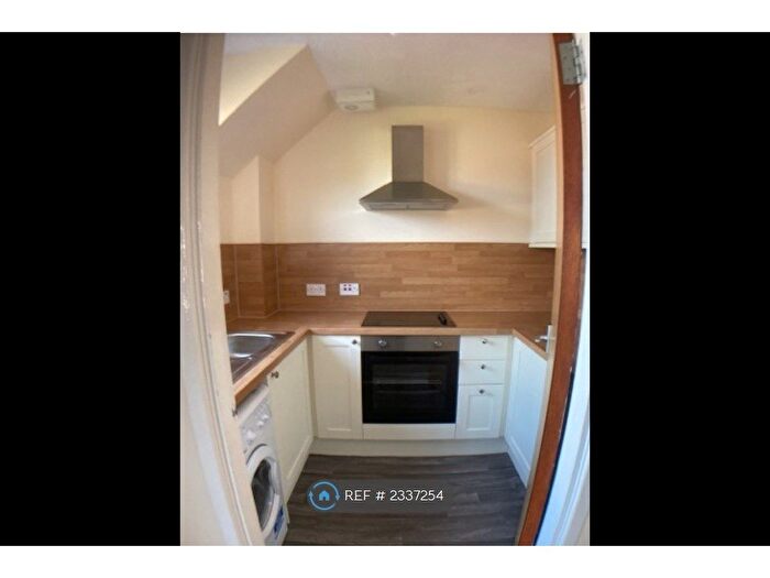 1 Bedroom Flat To Rent In Mossgiel Road, Ayr, KA7