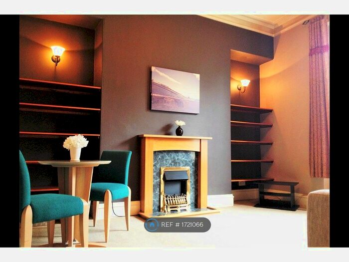 1 Bedroom Flat To Rent In Hollybank Place, Aberdeen, AB11