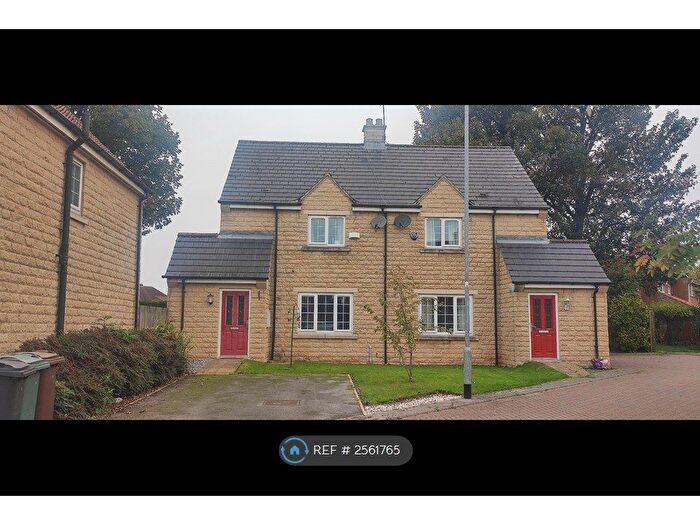 3 Bedroom Semi-detached House To Rent In The Sycamores, Barwick In Elmet, Leeds, LS15