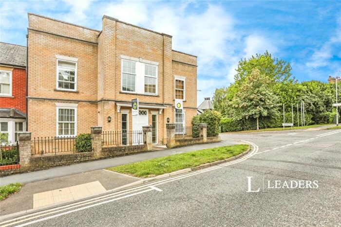 2 Bedroom Apartment For Sale In Melton Hill, Woodbridge, Suffolk, IP12