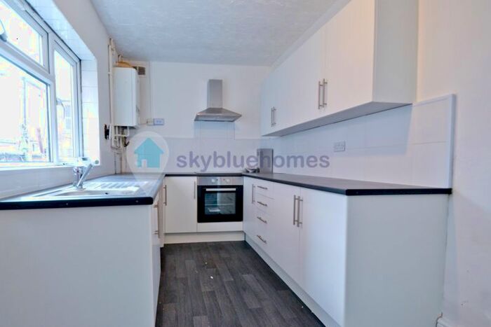 3 Bedroom Terraced House To Rent In Lyme Road, Leicester, LE2