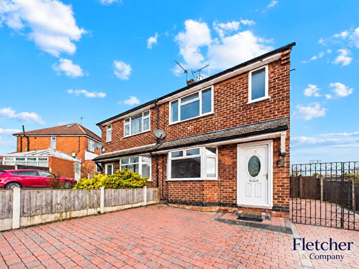 3 Bedroom Semi-Detached House To Rent In Deans Drive, Borrowash, Derby, DE72
