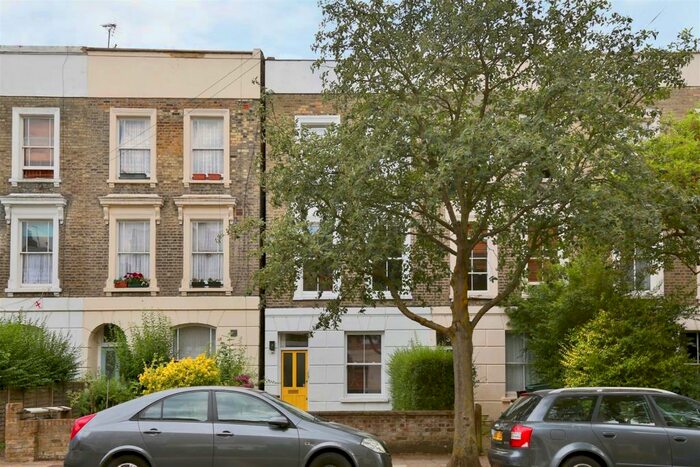 2 Bedroom Flat To Rent In Regina Road, Finsbury Park, N4