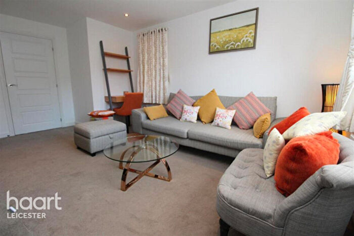 2 Bedroom Detached House To Rent In Watkin Road, Leicester, LE2