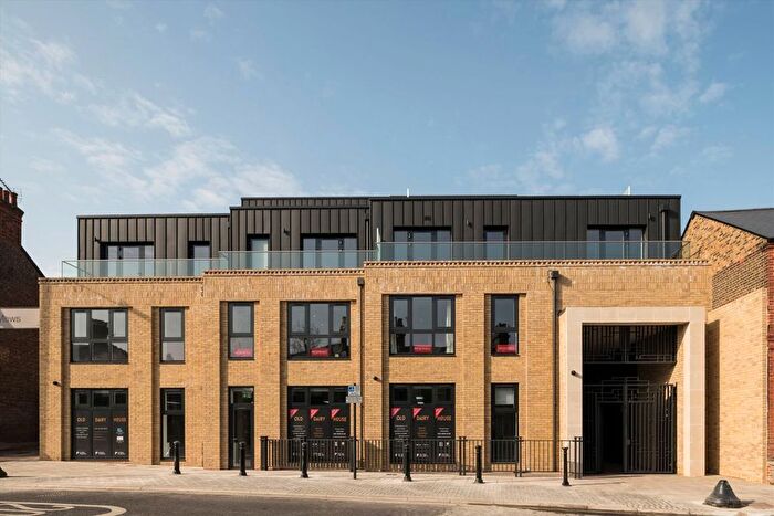 2 Bedroom Flat For Sale In Kilburn Lane, The Old Dairy, W10