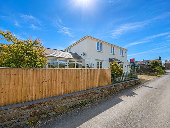 2 Bedroom Detached House For Sale In Coads Green, Launceston, Cornwall, PL15