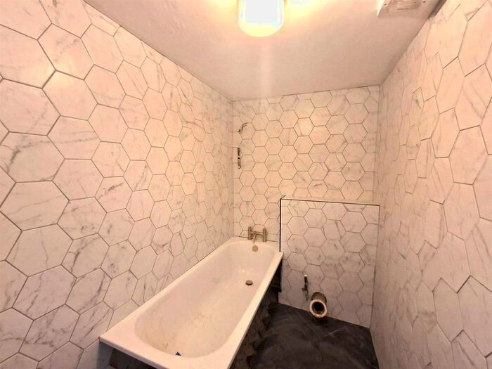 3 Bedroom Maisonette To Rent In Grand Parade, Brighton, BN2