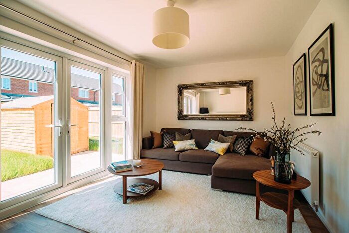 3 Bedroom Semi Detached House To Rent In Dorrington Way, Ellesmere Port, CH65