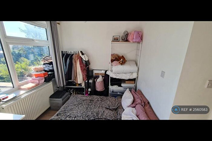 Studio To Rent In St. Mary Road, London, E17