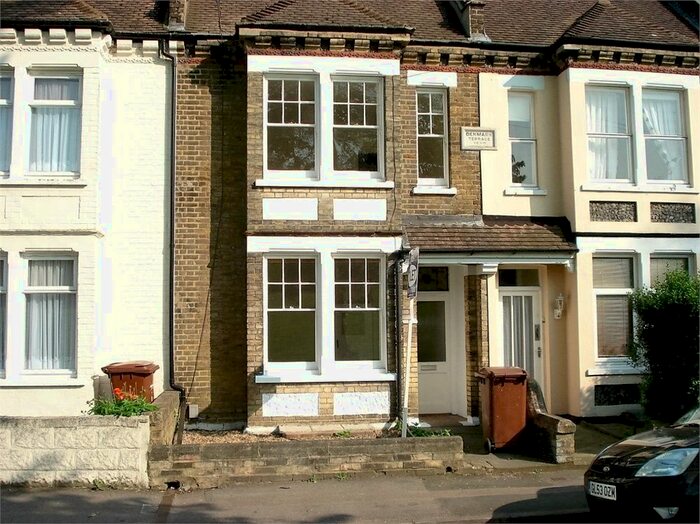 3 Bedroom Terraced House To Rent In Northcote Road, Strood, Rochester, Kent, ME2