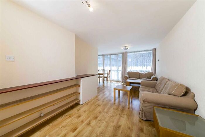 2 Bedroom Flat To Rent In Clipstone Street, Fitzrovia Amp; Covent Garden, W1W