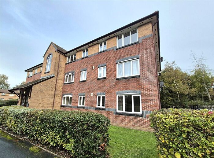 2 Bedroom Apartment For Sale In Euston Grove, Ringwood, Hampshire, BH24