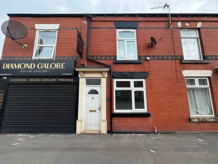 2 Bedroom Terraced House To Rent In Halliwell Road, Halliwell, Bolton, BL1
