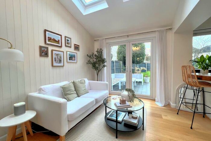 4 Bedroom Semi-Detached House To Rent In Horsell, Woking, GU21