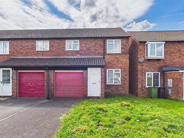 3 Bedroom End Of Terrace House For Sale In Charles Avenue, Stoke Gifford, Bristol, BS34