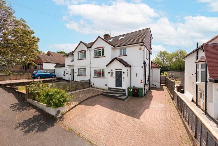 4 Bedroom Semi Detached House For Sale In Rose Hill Park West, Sutton, SM1