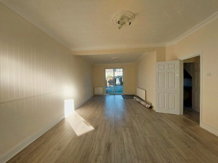 3 Bedroom Terraced House To Rent In Easternville Gardens, Ilford, IG2