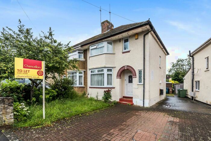 3 Bedroom Semi-Detached House To Rent In Stanway Road, Headington, OX3