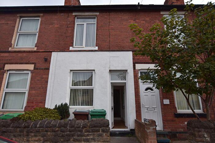 2 Bedroom Terraced House To Rent In Bobbers Mill Road, Nottingham, NG7