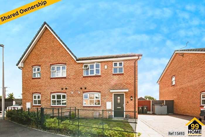 3 Bedroom Semi-Detached House For Sale In Tom Piper Close, Nuneaton, United Kingdom, CV10