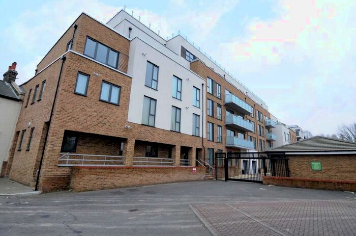 1 Bedroom Flat To Rent In Eltringham Street, London SW18