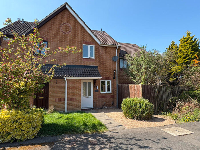 2 Bedroom Terraced House To Rent In Highgrove Crescent, Leicester, LE2