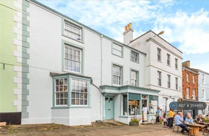 5 Bedroom Terraced House To Rent In Market Place, Faringdon, SN7