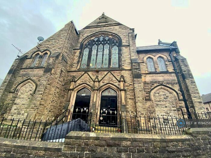 2 Bedroom Flat To Rent In Greystones Road, Sheffield, S11