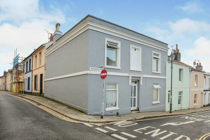 6 Bedroom End Of Terrace House To Rent In Providence Street, Plymouth, Devon, PL4