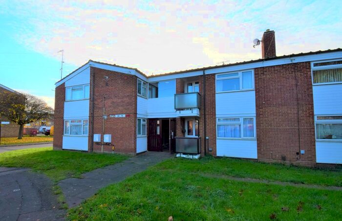 2 Bedroom Apartment To Rent In Minster Way, Slough, SL3