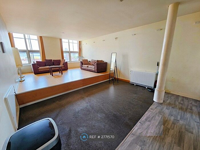2 Bedroom Flat To Rent In The Atrium, Leicester, LE1