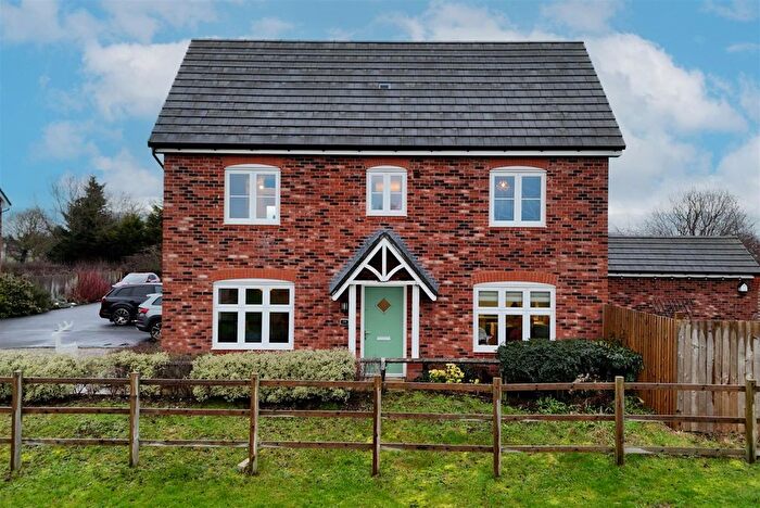 3 Bedroom Detached House For Sale In Didsbury Crescent, Moulton, Northwich, CW9