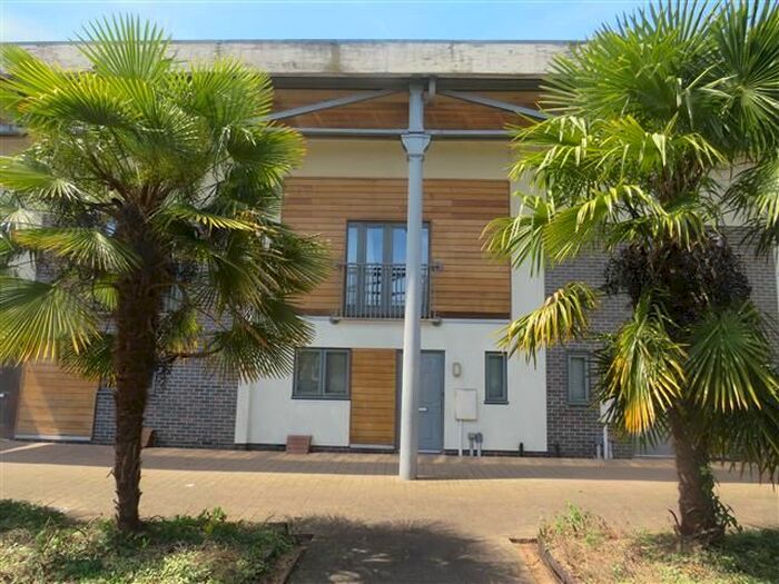 2 Bedroom Mews To Rent In Wolverton Park Road, Wolverton, Milton Keynes, MK12