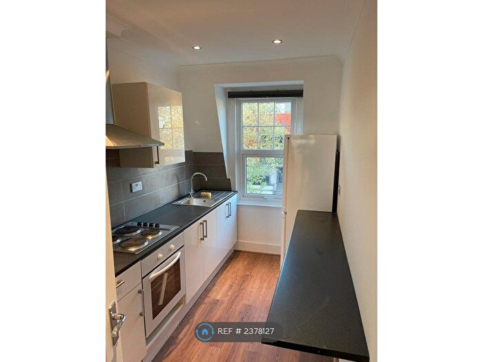1 Bedroom Flat To Rent In Streatham, London, SW16
