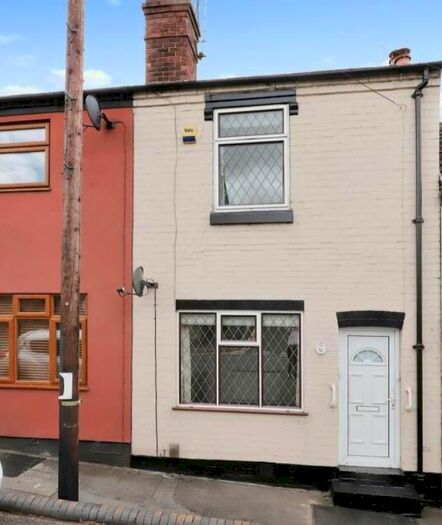 2 Bedroom Property To Rent In George Street, Kidderminster, DY10