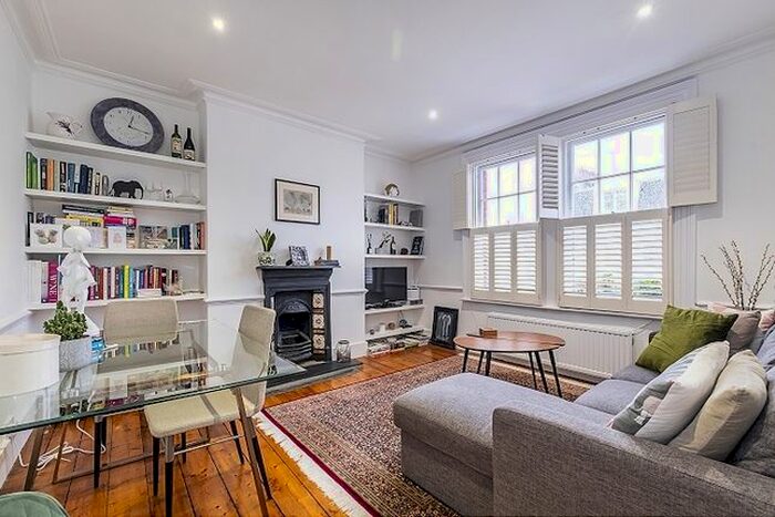 2 Bedroom Flat To Rent In Dancer Road, London, SW6