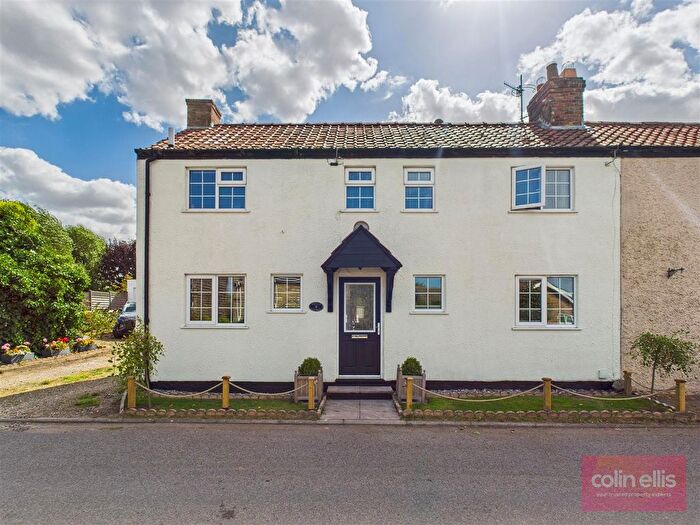 3 Bedroom End Of Terrace House For Sale In Ratten Row, Seamer, Scarborough, YO12