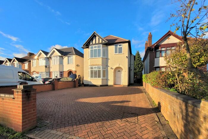 3 Bedroom Property To Rent In Shaggy Calf Lane, Slough, SL2