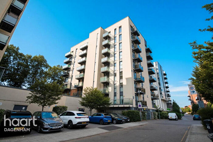 1 Bedroom Apartment To Rent In Academy Way, Dagenham, RM8