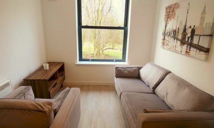 2 Bedroom Apartment To Rent In Cross Street, Preston, PR1