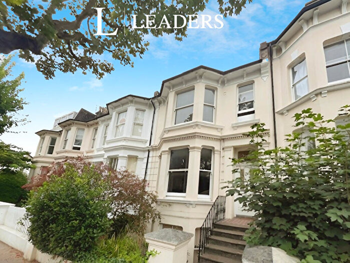 2 Bedroom Apartment To Rent In Goldstone Villas Hove, BN3