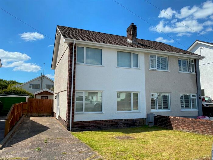 3 Bedroom Semi-Detached House To Rent In Ravensfield, Gowerton, Swansea, SA4