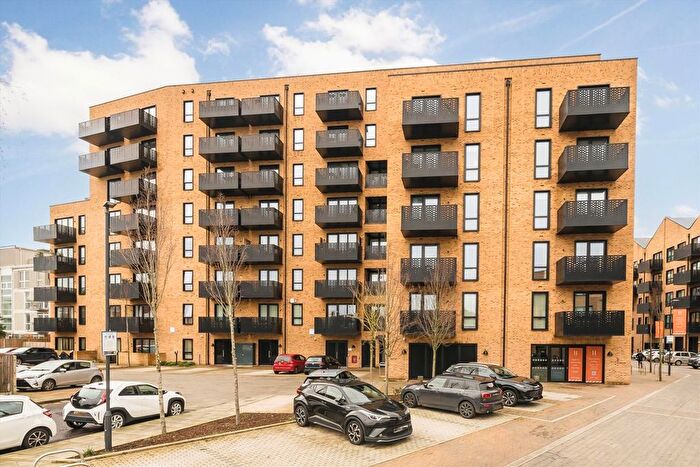 1 Bedroom Flat To Rent In Middle Road, Hanwell, W7