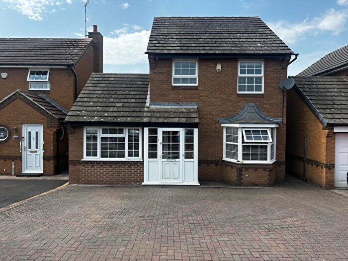 4 Bedroom Detached House To Rent In Cherrybrook Close, LE4