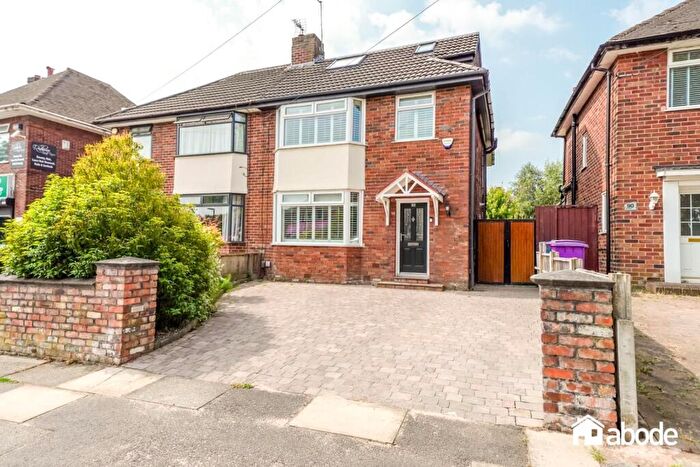 4 Bedroom Semi-Detached House For Sale In Bentham Drive, Childwall, Liverpool, L16