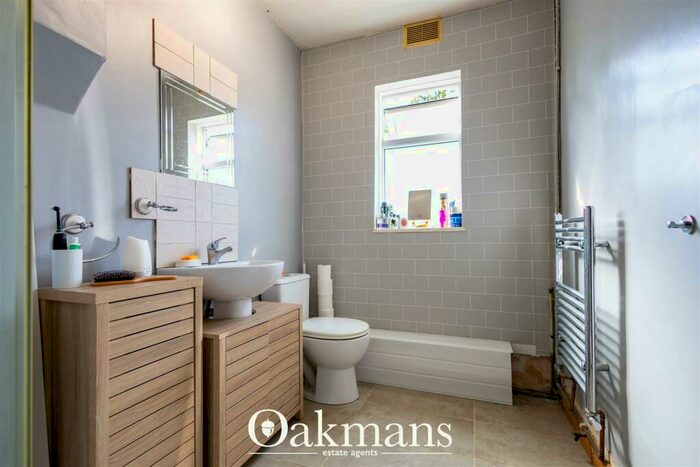 3 Bedroom End Of Terrace House For Sale In Dornton Road, Stirchley, Birmingham, B30