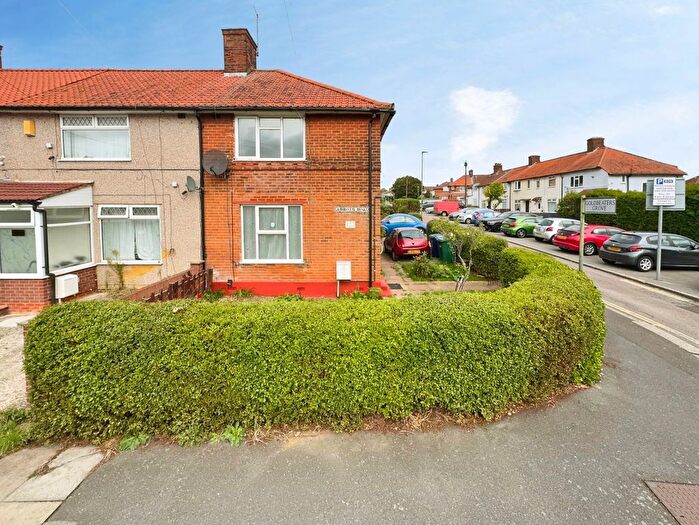 2 Bedroom Property For Sale In Abbots Road, Edgware, HA8