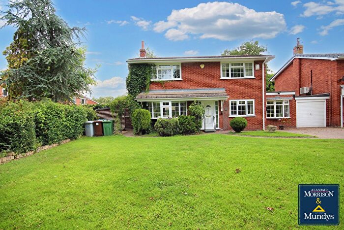 4 Bedroom Link Detached House For Sale In Meadow View, Southwell, NG25