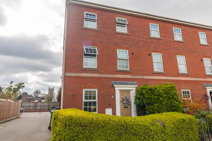 4 Bedroom Terraced House For Sale In Jubilee Close, Syston, LE7